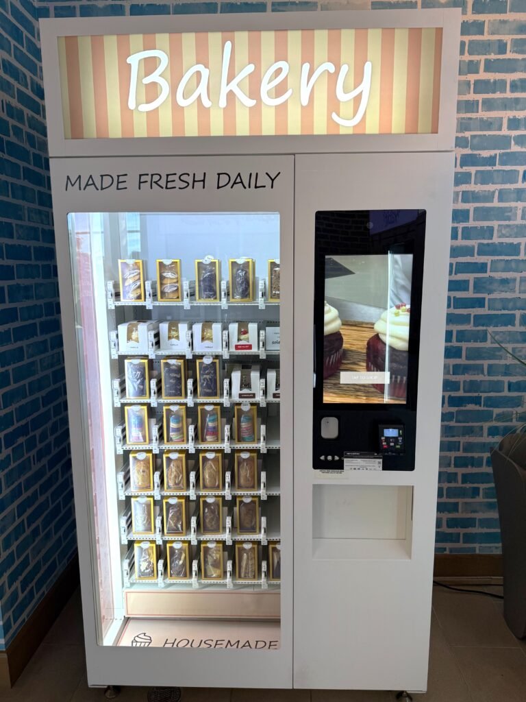 Retail kiosk screen content deployment